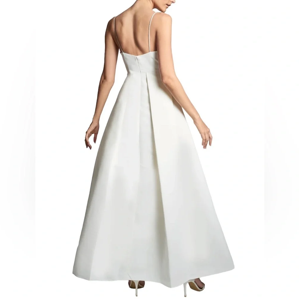SOLD - NWT Sachin & Babi Ivory Gwen Gown #S221B53-103 Size 2 Reg. $895 - Picture 2 of 12